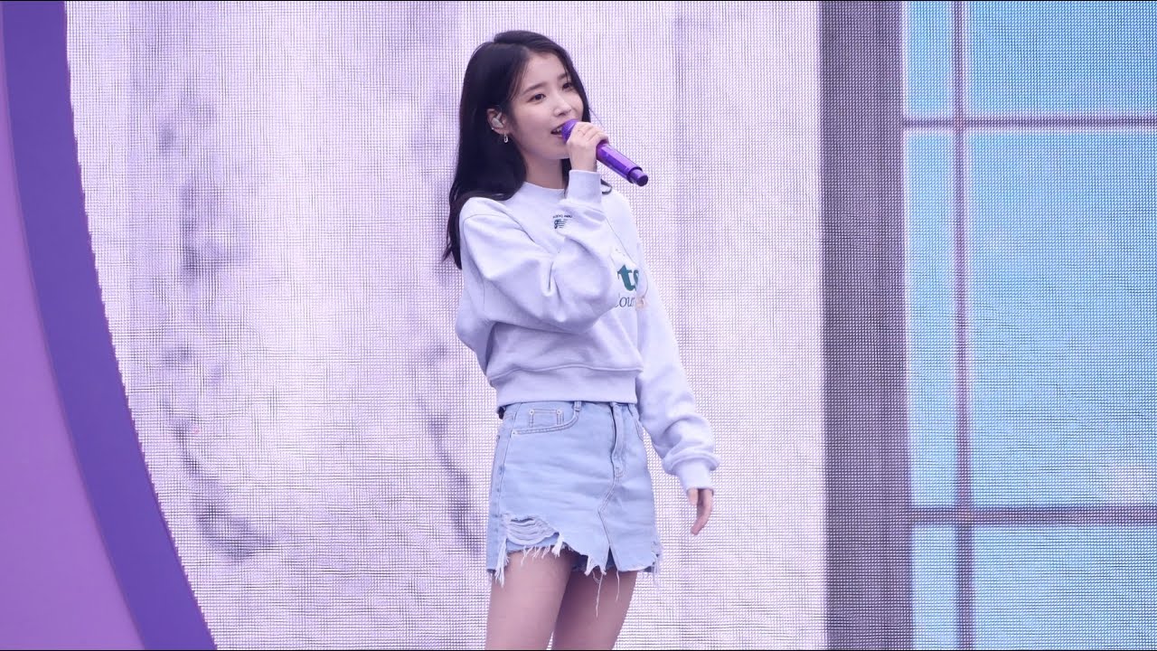 IU  - 너의 의미 아이유 4K Cam (뉴발란스 2022 런온 서울) 221002