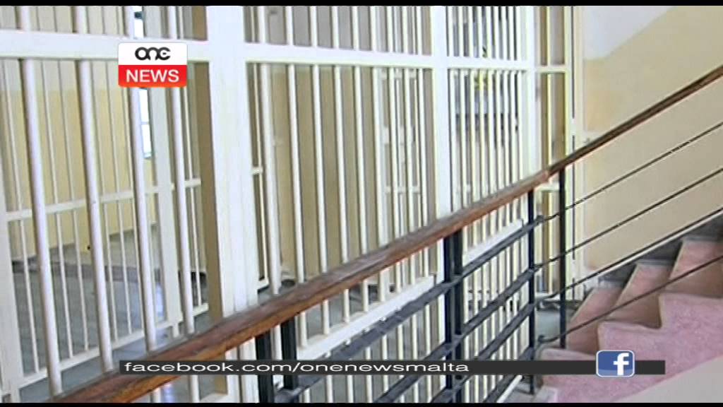 Avvanzi kbar fit-trattament tal-priġunieri u persuni fiċ-ċentri ta&rsquo; detenzjoni.