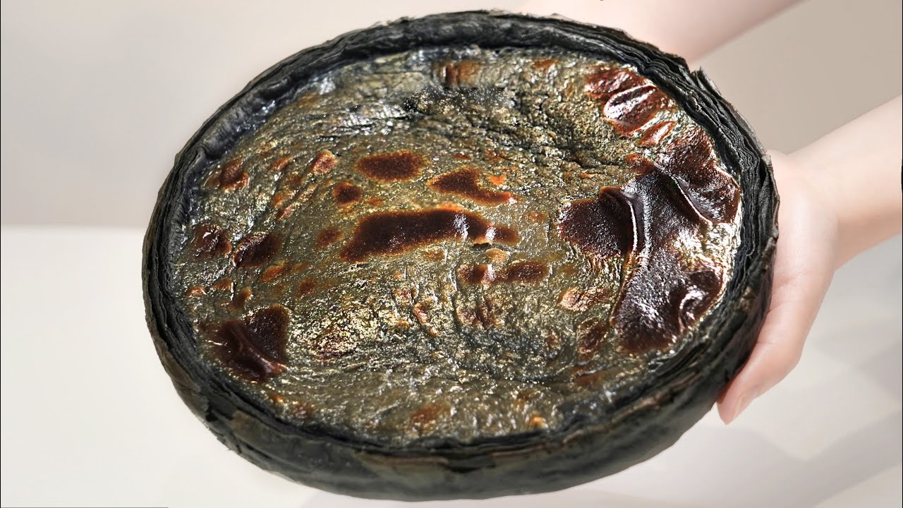 肯德基你欺人太甚！！！復刻KFC地區限定巨大的麻麻黑蛋撻~ | 黑猫厨房 Black Cat’s Kitchen