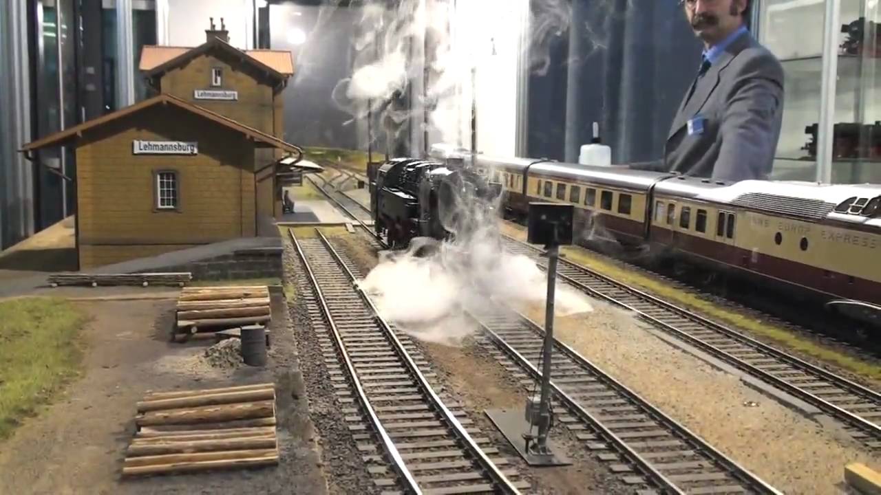2009 Nuremberg Toy Fair - KM1 1-Gauge