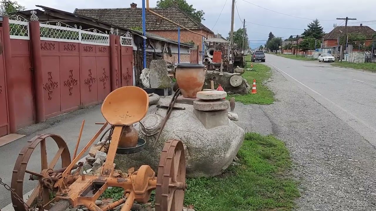 Лескен Осетинский. Уличный музей.
