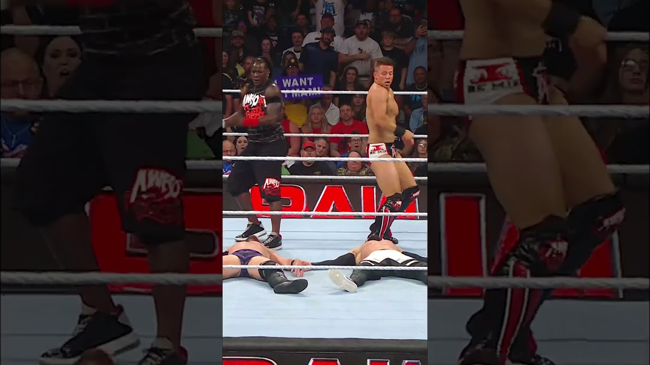 Shades of their childhood hero, John Cena! 👋👊