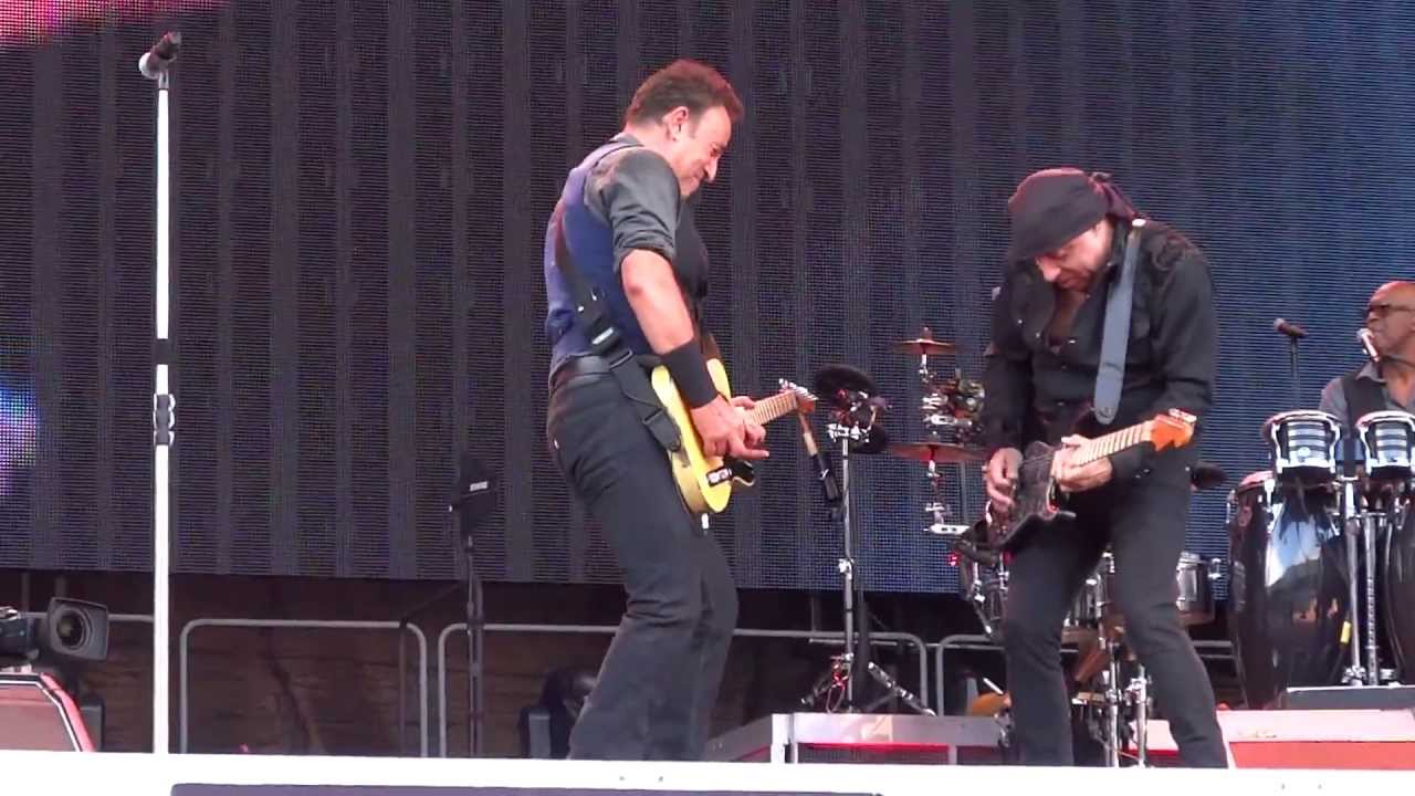 It's Hard to be a Saint in the City - Bruce Springsteen, Hampden Park, Glasgow 18/06/2013
