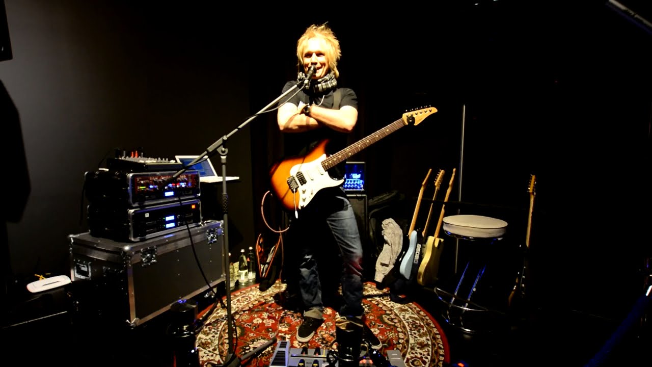 Hughes & Kettner TriAmp Mark 3 Demo von Gundy Keller (Musikmesse 2015) - Deutsch