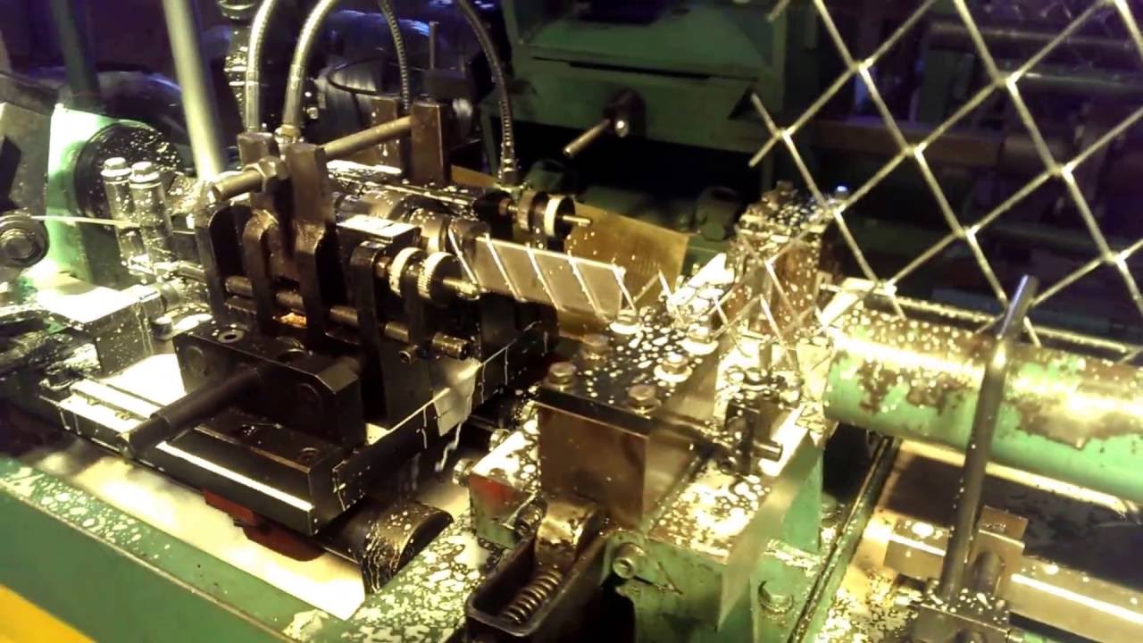 MÁQUINA PARA HACER MALLA OLIMPICA ROMBOIDAL CICLONICA
