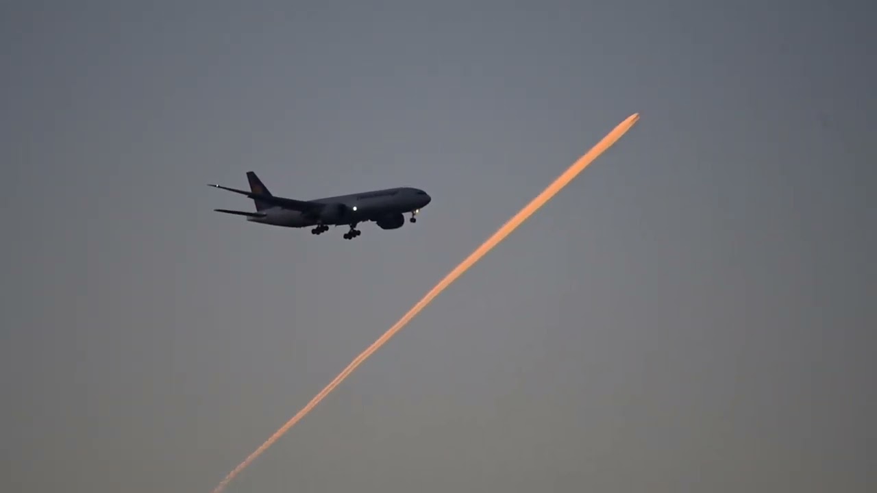Frankfurt Airport evening traffic 28.12.2025