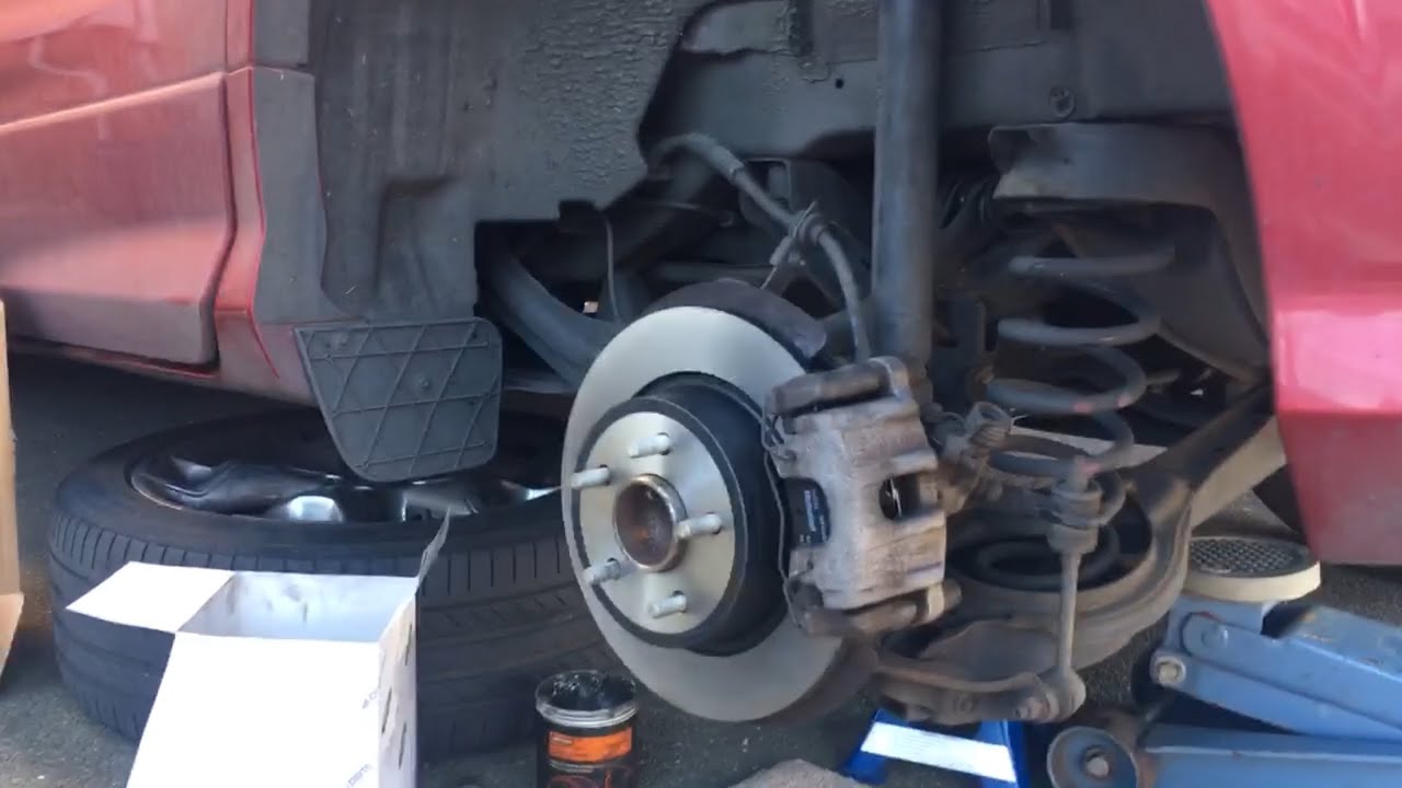 2016 FORD KUGA/ ESCAPE Rear Disc/Rotors and Pads  - My lads first time changing