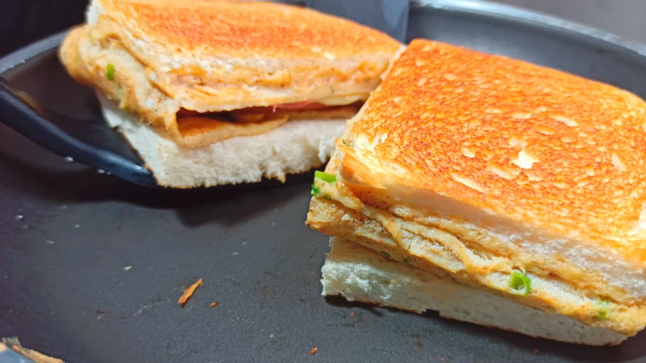 A perfect breakfast! 2 Different Egg Toast in One Pan! Super fast and easy!