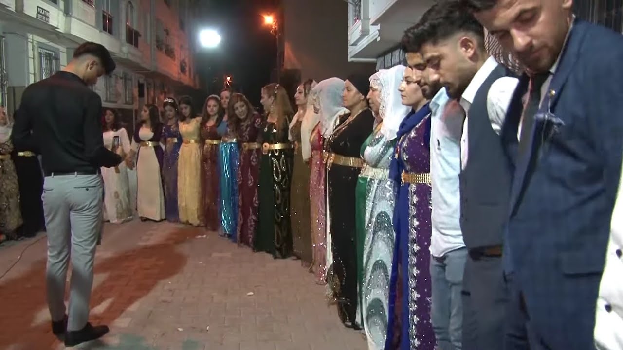 Koma Roni - Jirki Aşireti - Malbata Özdemir - Mehmet Salih & Şirindar - İstanbul Part 5 ( KINA )