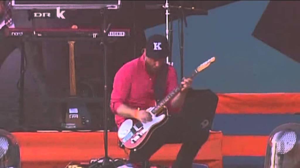 Kashmir - Surfing The Warm Industry -  Live @ Roskilde Festival 2010