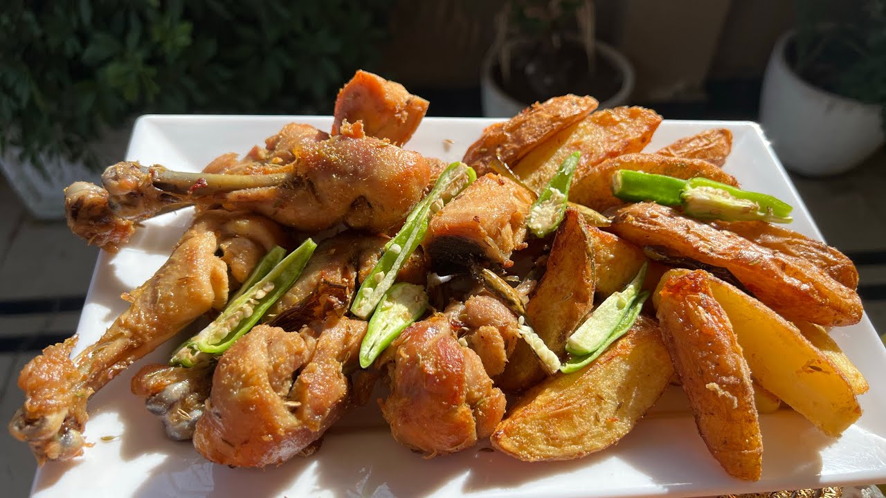 home made fried chicken with potato wedges - KITCHEN WITH ROMANA
