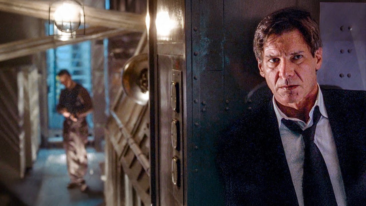 The World&rsquo;s Safest Plane Gets Hijacked | Air Force One (Harrison Ford)