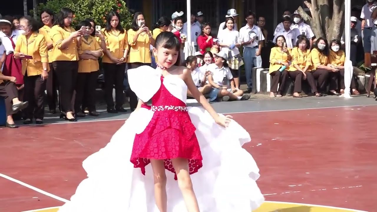 Independence Day Fashion Show