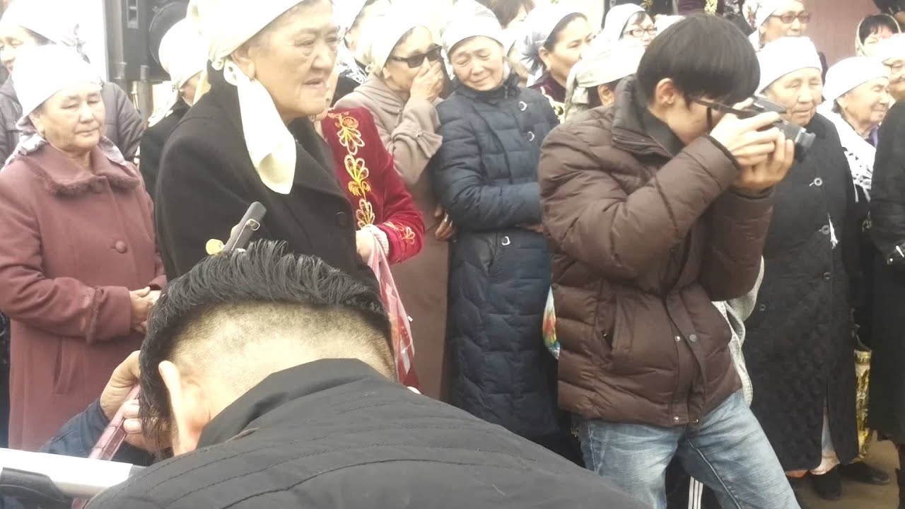 Бет ашу  рәсімі 