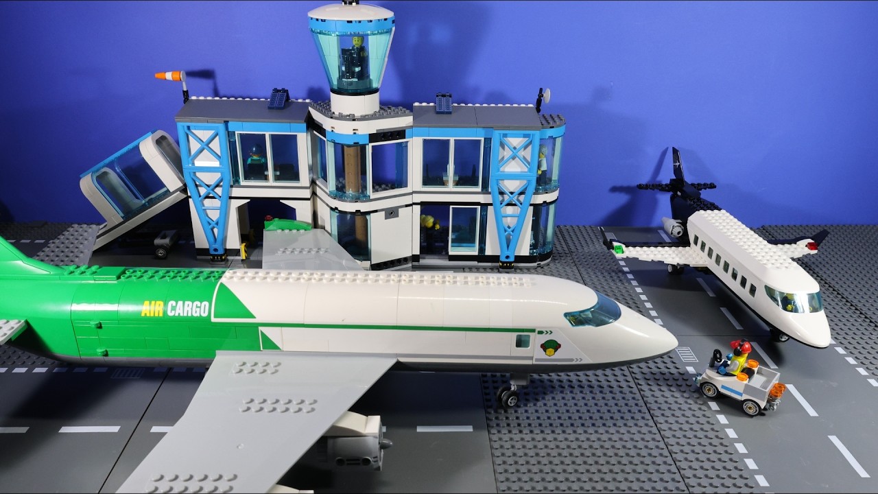 שדה תעופה LEGO City עם מטוס 60502