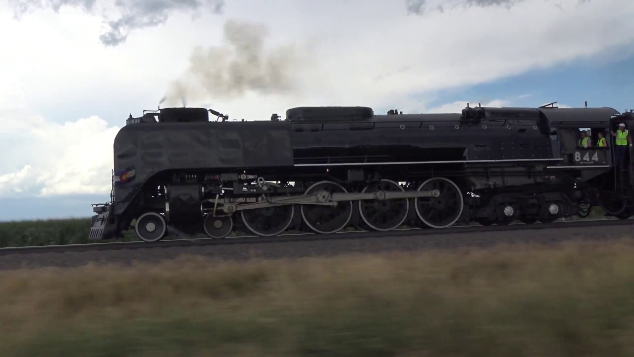 Union Pacific 844 : Highball @ Eaton northbound