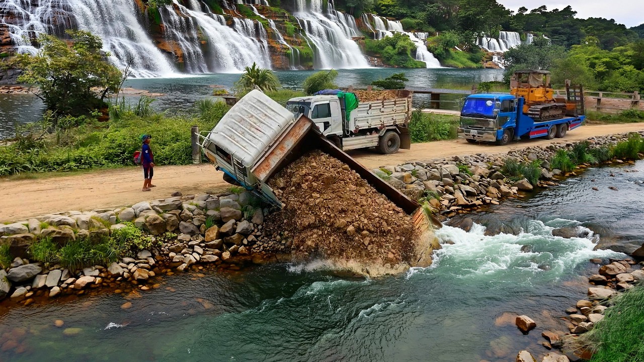 Be careful thedriver careless driving cause the 5ton truck to almost fall in water requiring rescue.