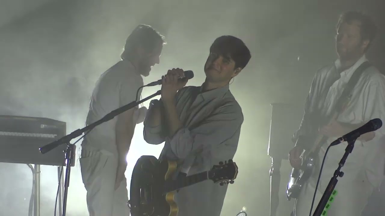Vampire Weekend - À la carte Encore (Paris, 2024)
