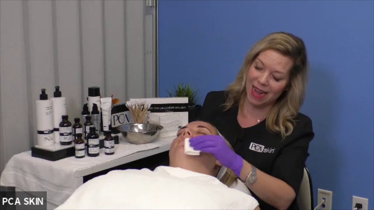 Advanced Live Peel Demonstration to Treat Hyperpigmentation