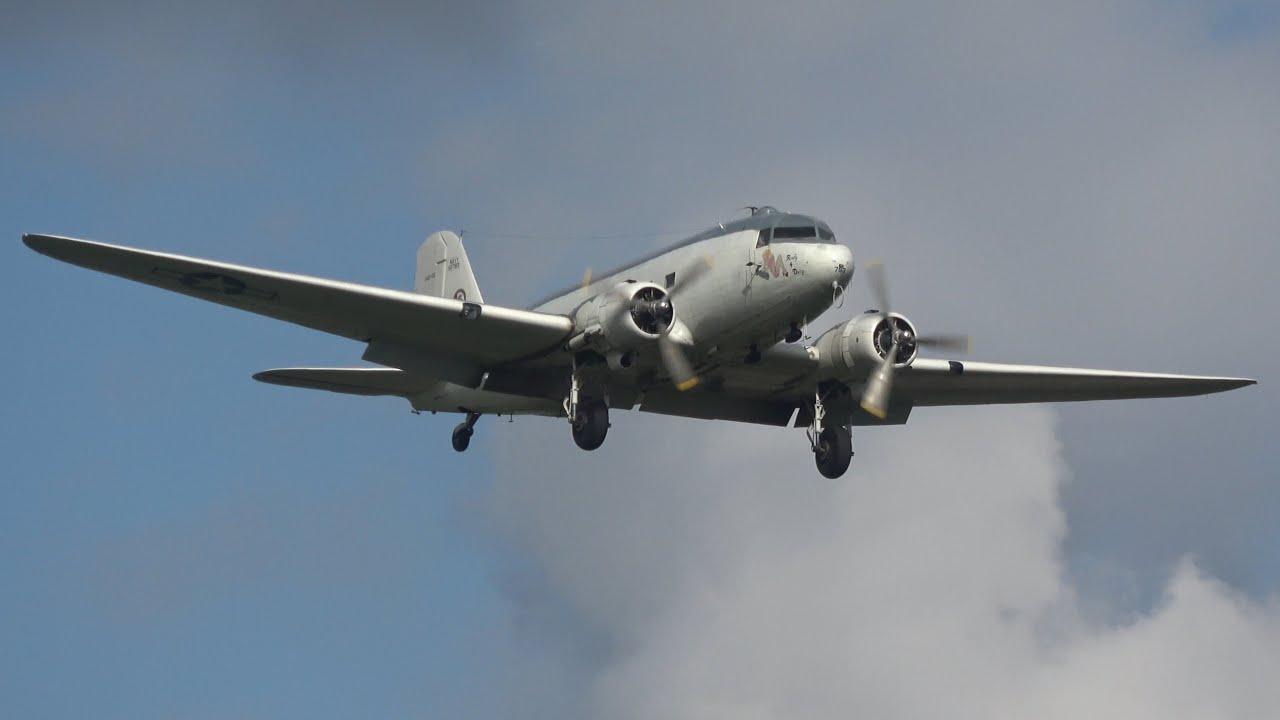 Commemorative Air Force Douglas C-47B 