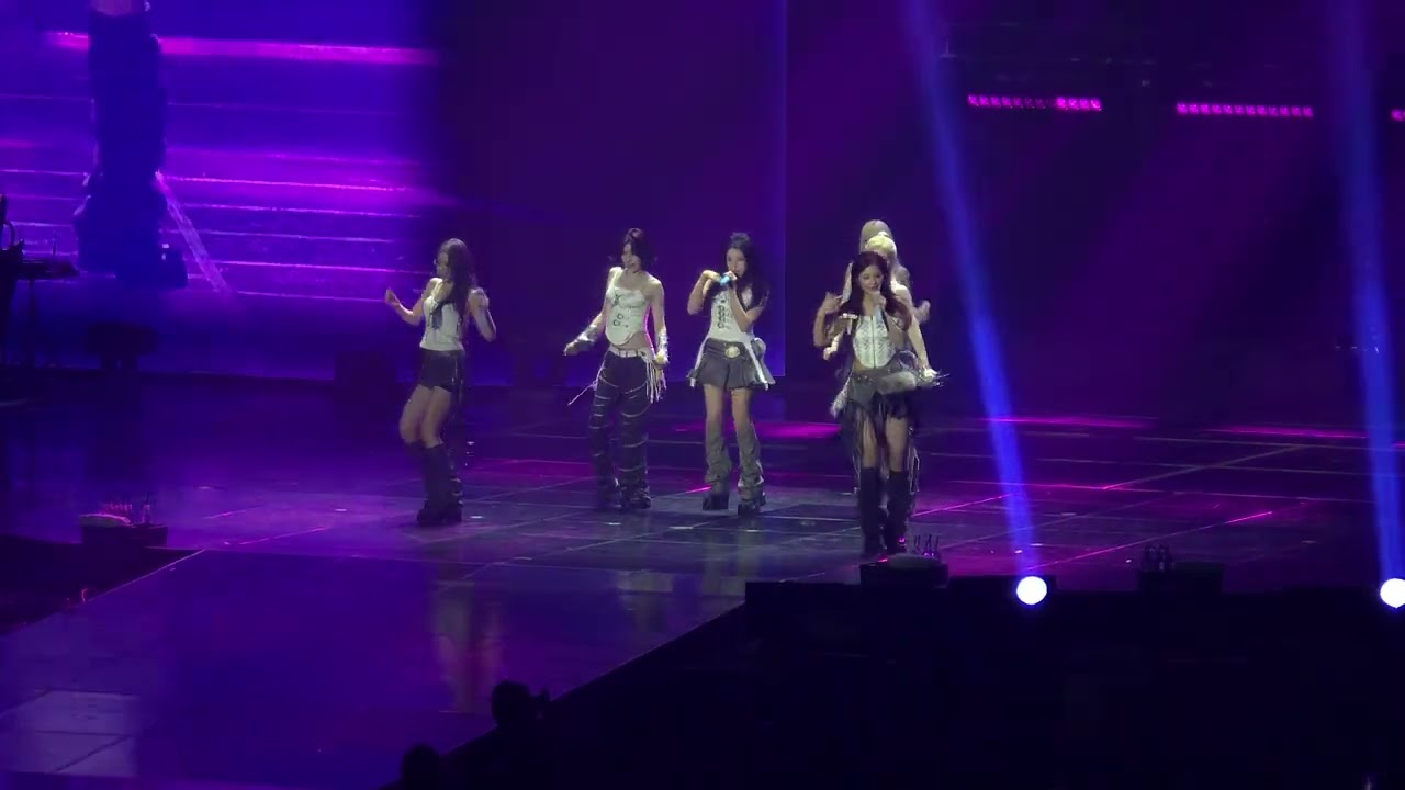 251130 『Love Me Like This』 NMIXX 1ST WORLD TOUR《EPISODE 1: ZERO FRONTIER》IN INCHEON Day2