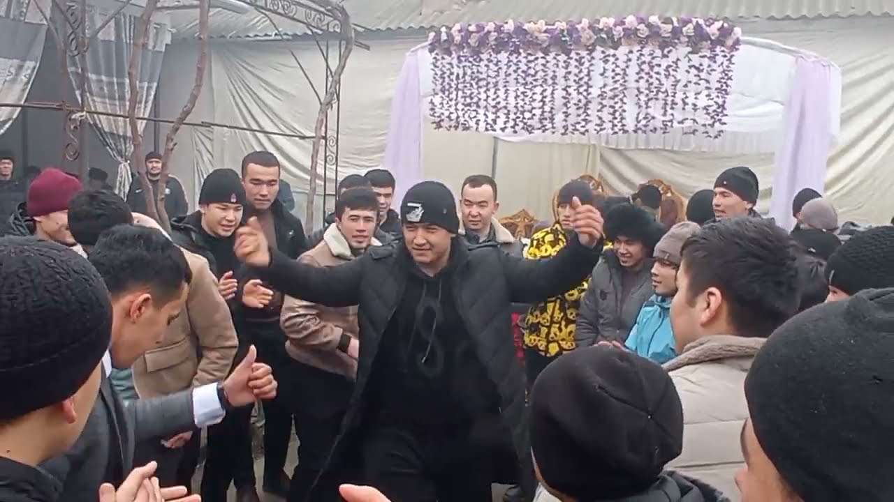 ELYOR TEMIROV TO'Y BOP POPURI SHO'X QO'SHIQLAR  JONLI IJRO SHAXRIXONDA XIZMATDA 2023