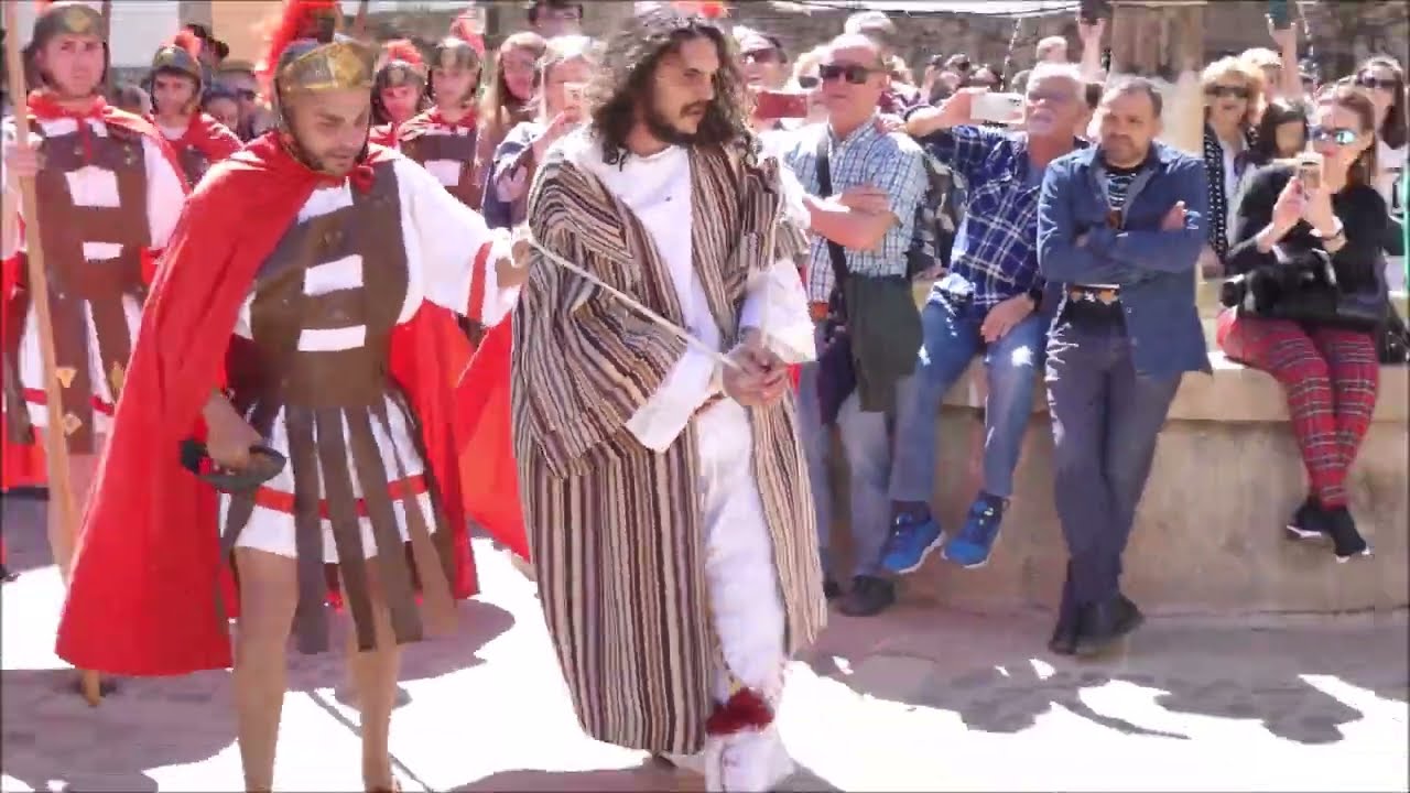 Jesús es trasladado al PALACIO para ser juzgado. XXVII EDICIÓN DE LA PASIÓN en Pasarón de la Vera