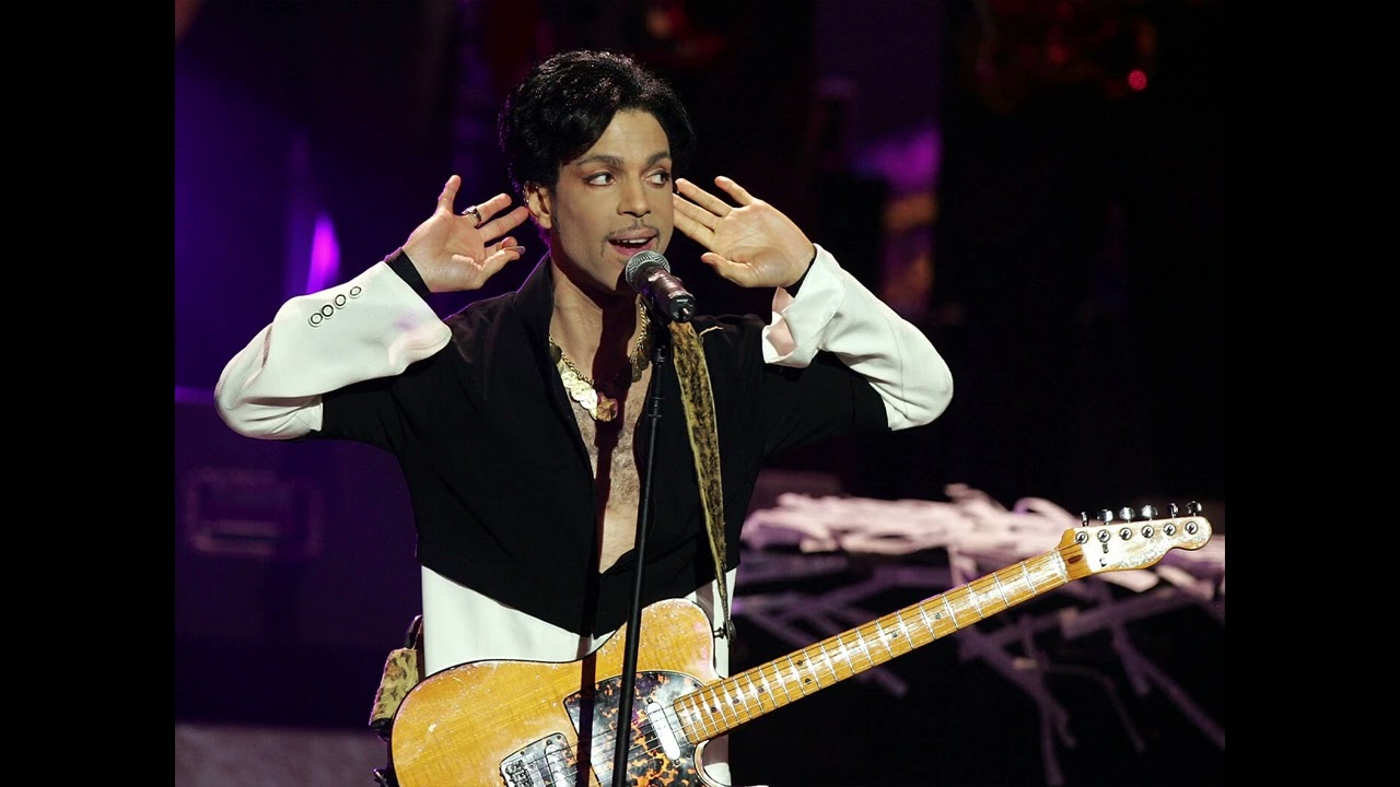 Prince & The Revolution - Kiss (Sped Up Version)