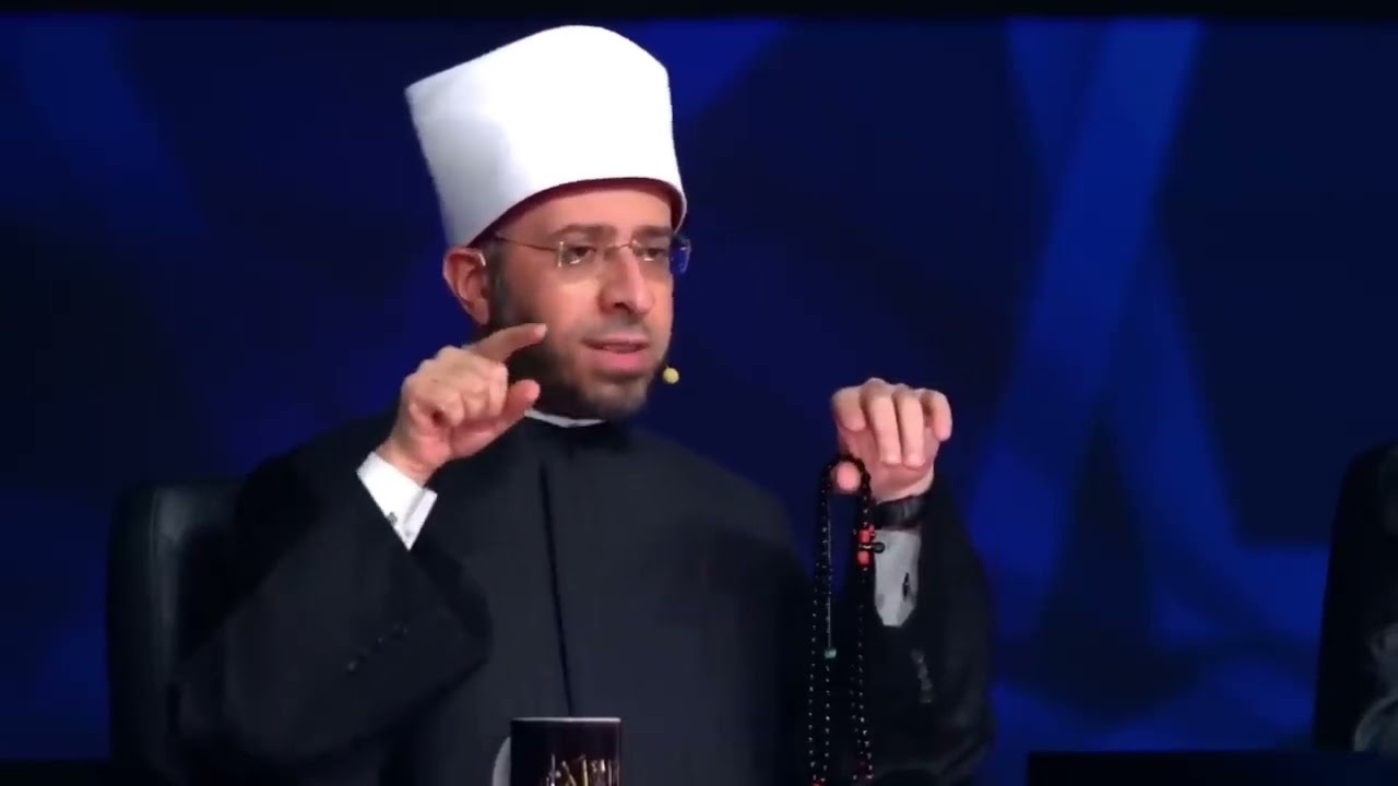 الشيخ زكريا الأنصاري - رحمه الله- ظل ربع قرن يُدرِس في الأزهر الشريف وتخرجت من تحت يده أجيال.