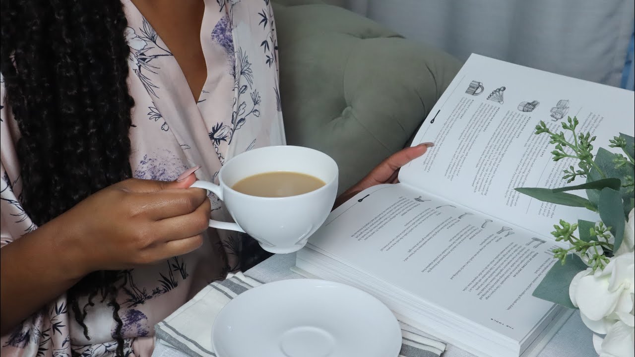 How to create the PERFECT HOMEMAKING SCHEDULE! 🎀🏡Homemaking Tips + Free Template! Black Homemaker