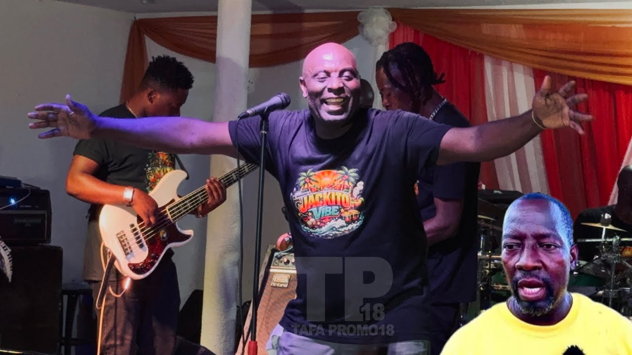 NAN PREMYE BAL JAZZ LA JACKITO FWAPE PASTÈ MOISE - PANDAN LAP CHANTE LANMOU DOUDOU FULL LIVE 