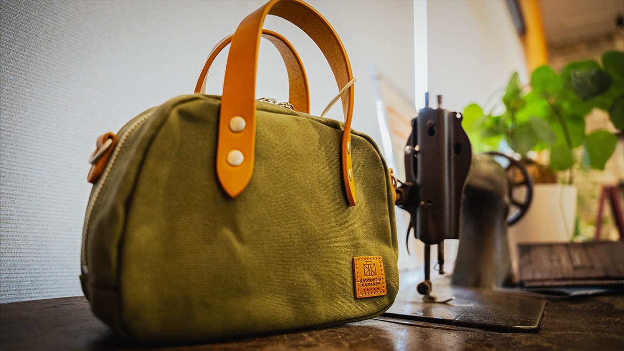 Relaxing ASMR: Watch a Japanese Artisan Create a Canvas Bag from Start to Finish