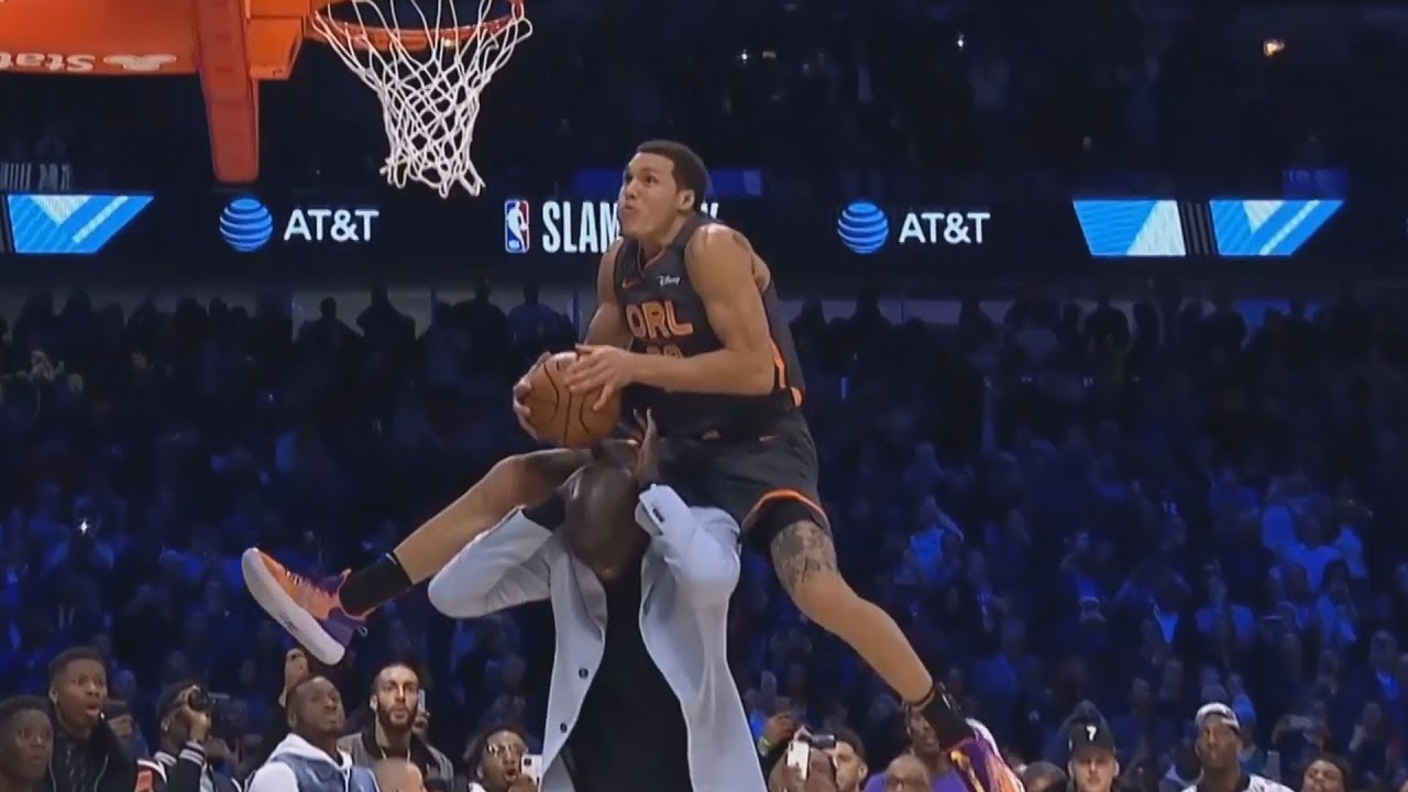 Gordon Jumps Over 7'5 Tacko Fall! Loses to Jones Jr! 2020 NBA Slam Dunk Contest