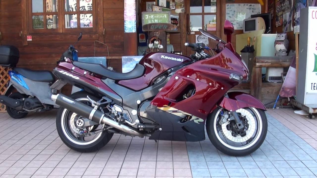 STRIKERサウンドを聞け　最終モデル　Kawasaki・ZZR1100 D-9　カワサキ・ZZR1100　Kawasaki Ninja ZX-11D型　初代 2003 HONDA CBR600RR