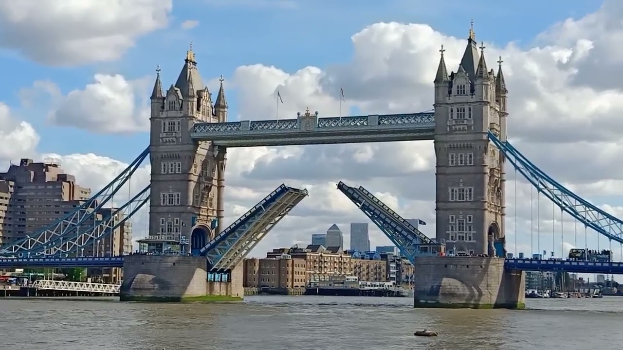 London bridge falling down 