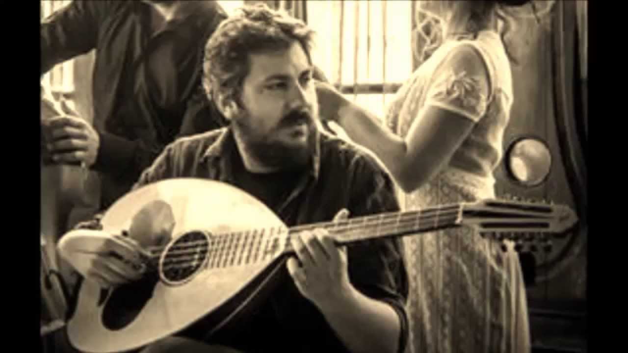 Γιώργος Μανωλάκης - Πολλές καρδιές.