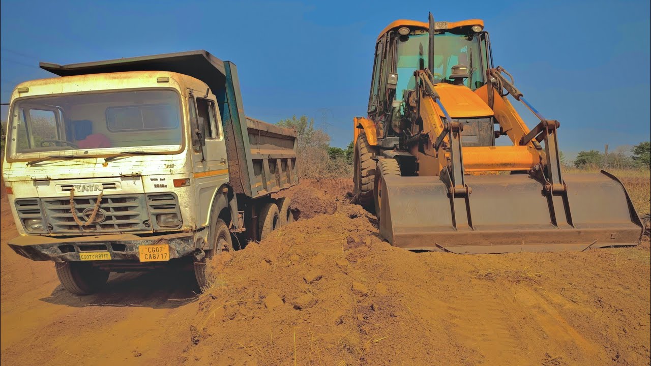 Tipper loading jcb 3dx l viral loding video l prakash jcb 3dx l 💥😱 #jcb #dozer #machine 