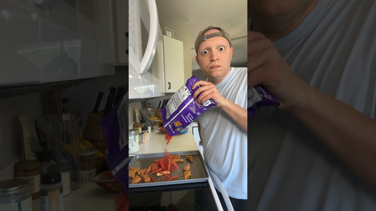 How to make Dino nuggets with Takis #gamer #comedy #funny #relatable #skit #dinonuggets #takis ￼