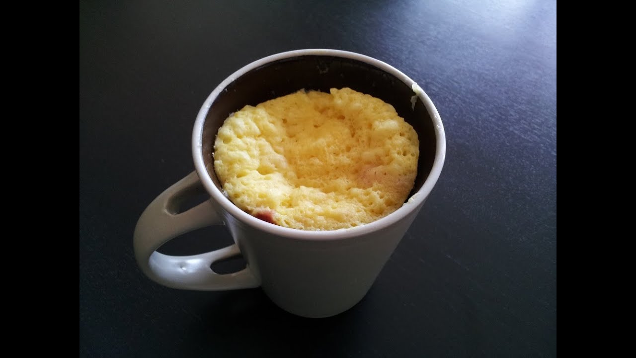 Mug cake au jambon et au fromage - RECETTES EXPRESS - LA BOITE A RECETTES