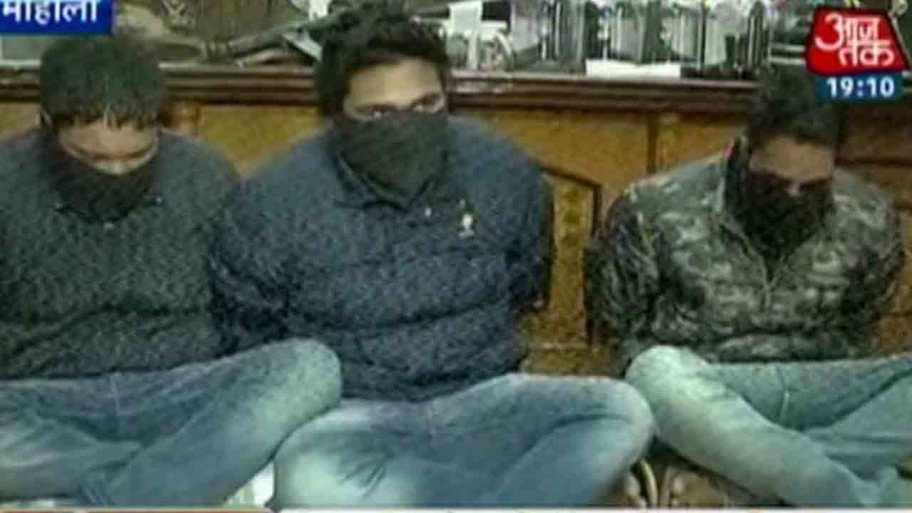 Weapons Recovered From Arrested Gangsters In Punjab