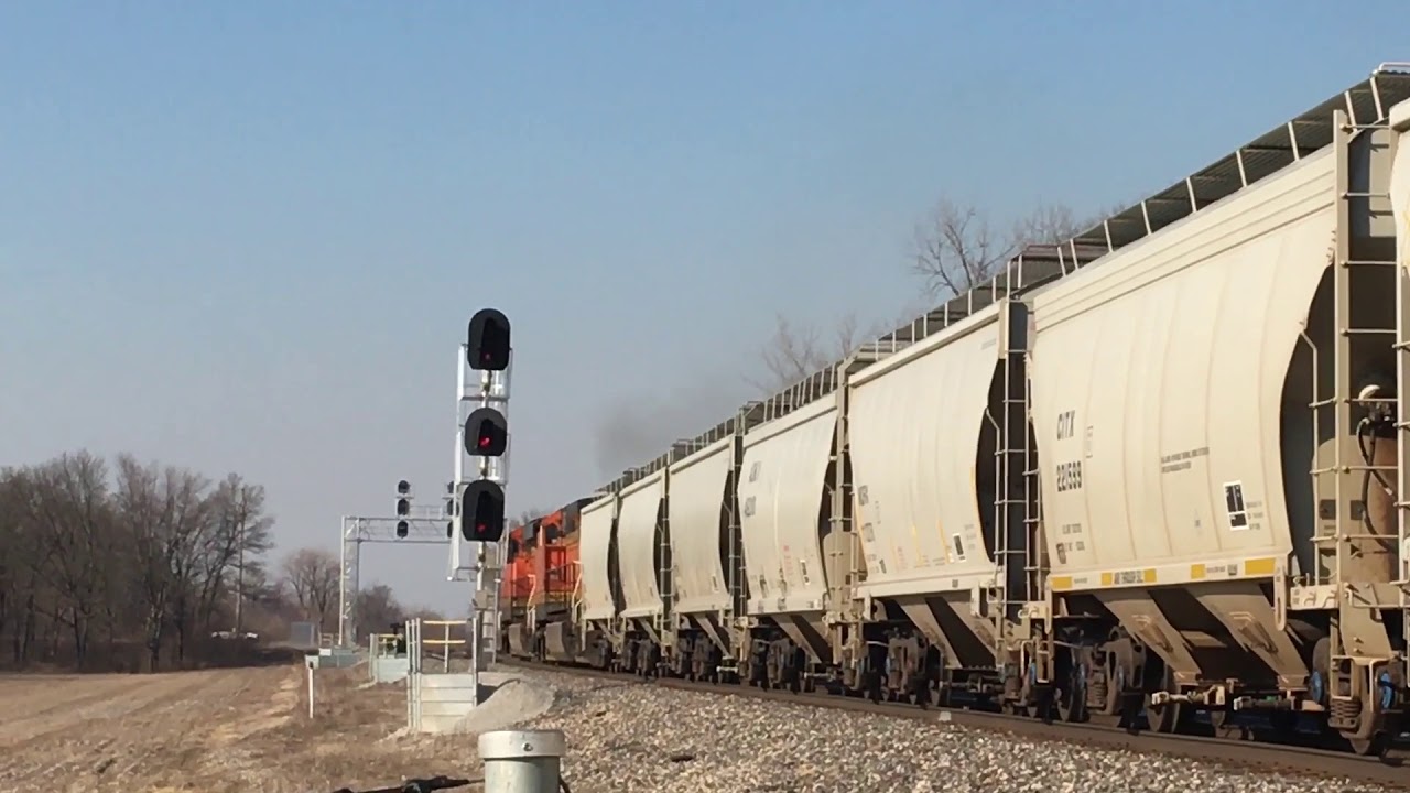 Ns B27 on the Kankakee line @ Schneider