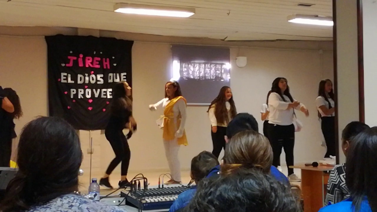 Danzas grupo JIREH iglesia de la felguera