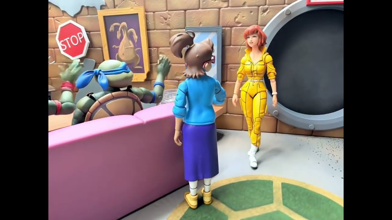 NaukNauk - BosB - Foot Soldiers attempt to capture April O'Neil