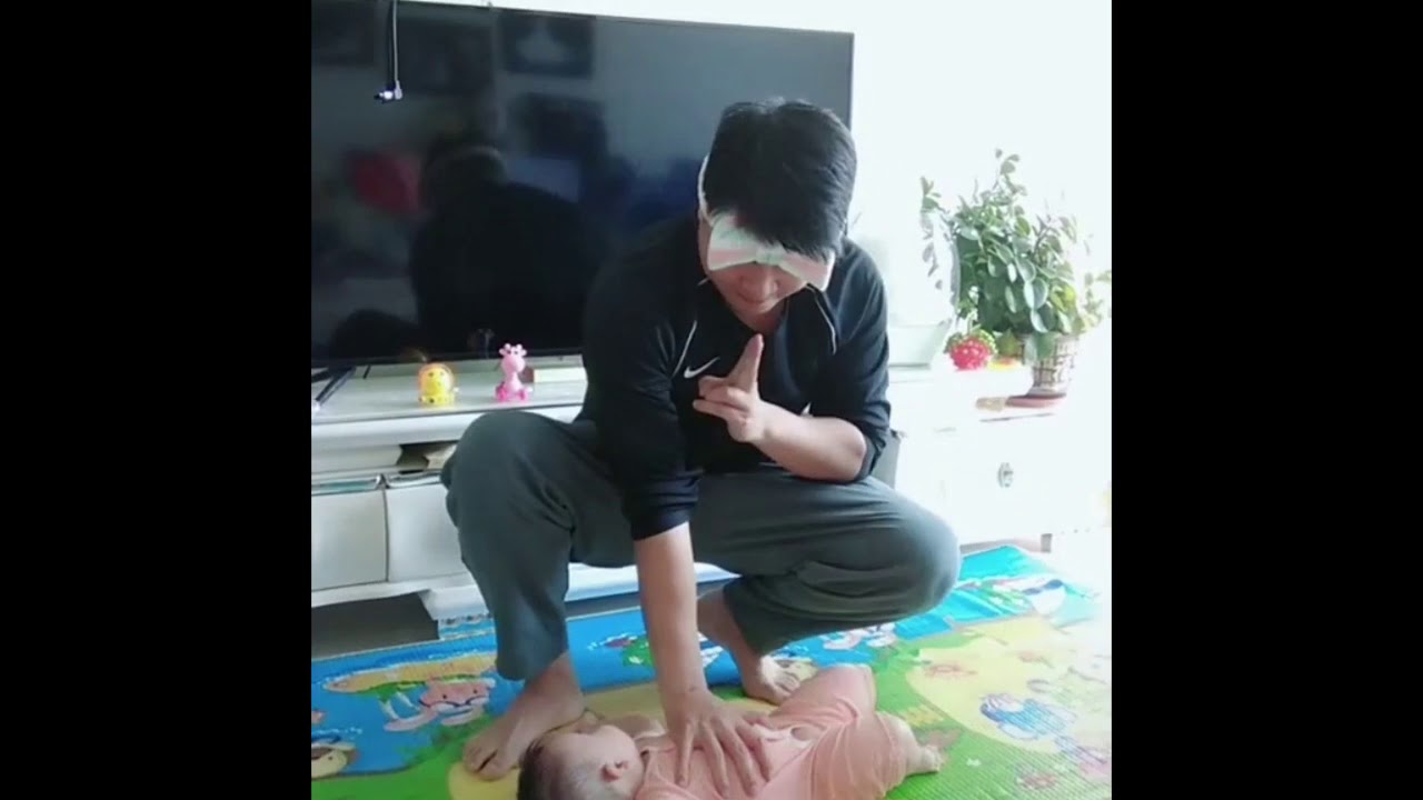 抖音 火影忍者 现实版的通灵术 查克拉不够呀 哈哈 笑死我了