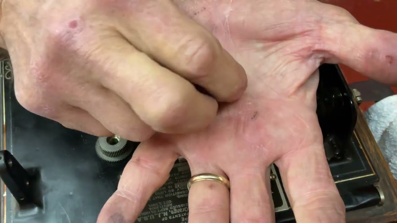 948.  ￼ Cleaning the top end before rebuilding an Edison Fireside phonograph