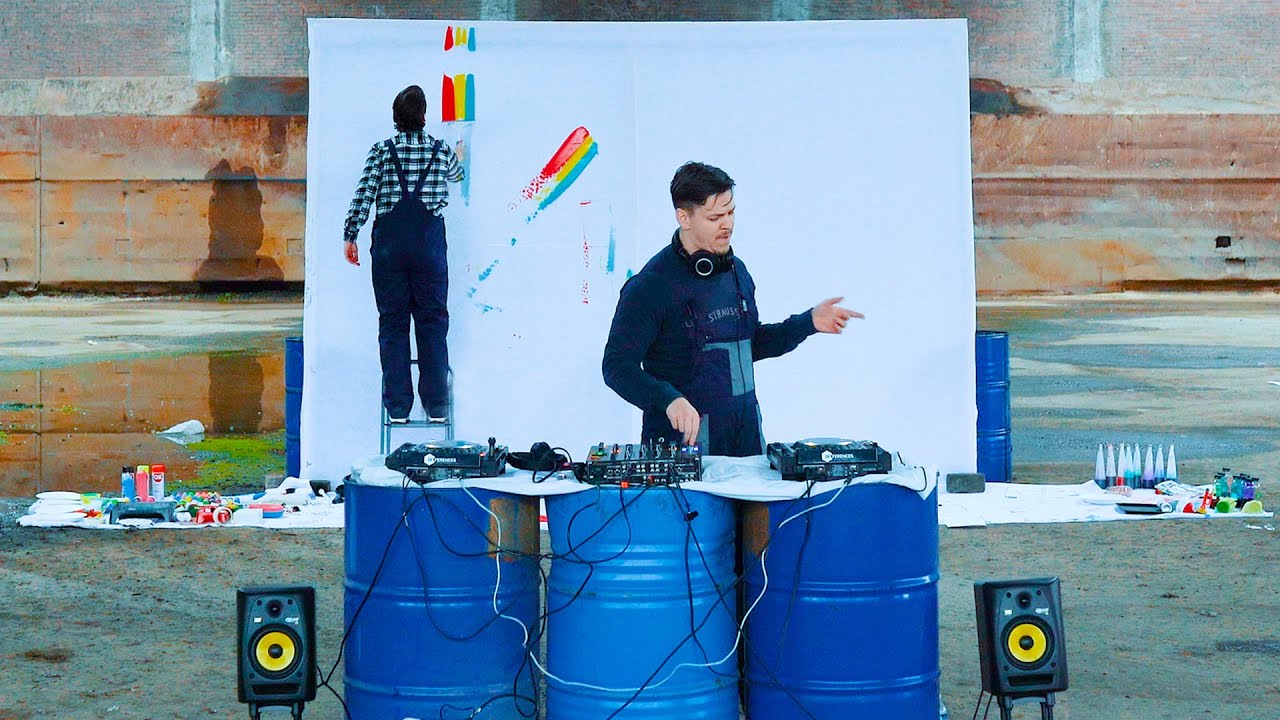 CREATING ART DJ-SET - MR. BELT & WEZOL