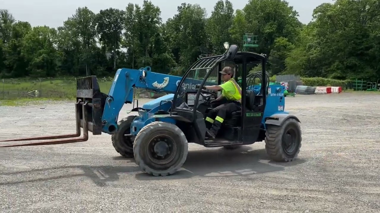 2017 GENIE GTH-5519 - $39,950