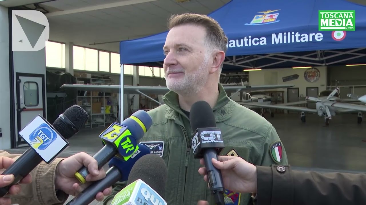Servizio - I primi voli degli allievi della Scuola Militare Aeronautica Douhet