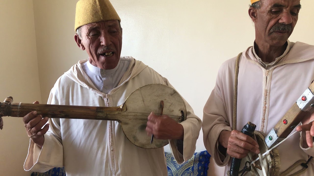 أغنية تابراتاد إيراتنت أزنغ إيشباب من أداء الرايس عمر أسفار و لحسن أعلال