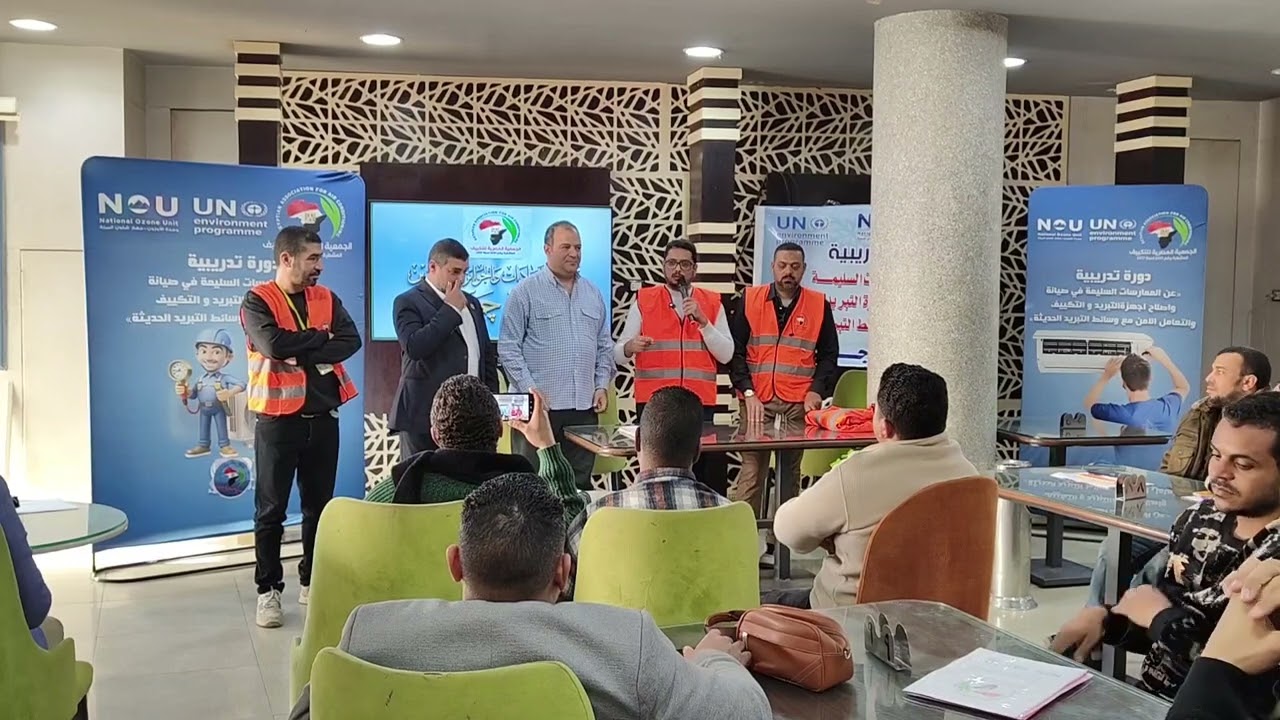 كلمة متدربين دورة جرجا في ختام الدورة التدريبية، م. عاطف جمال وم محمد حنفي 